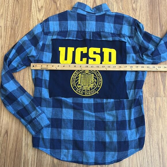 UCSD College Flannel Shirt upcycled one of a kind size Large - Picture 6 of 8